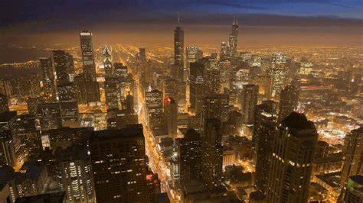 Chicago Traffic At Night GIF Chicago Night Streets Discover & Share
