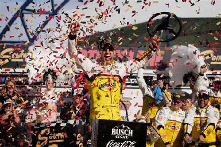 NASCAR title race for the whole family for William Byron, Ryan Blaney