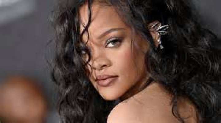 Rihanna's Response to Her BodyShamers Is Perfect, Of Course Glamour