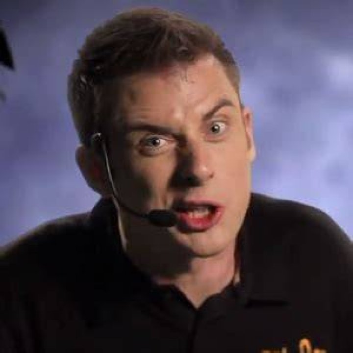 Vince Offer Epic Rap Battles of History Wiki Fandom